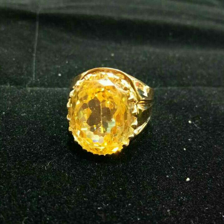22K / 916 Gold Gents Designer Stone Ring