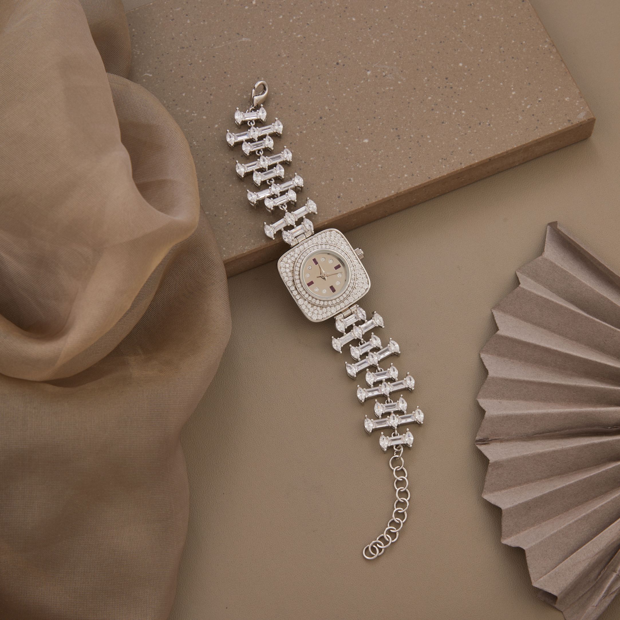 Aurora wrist watch