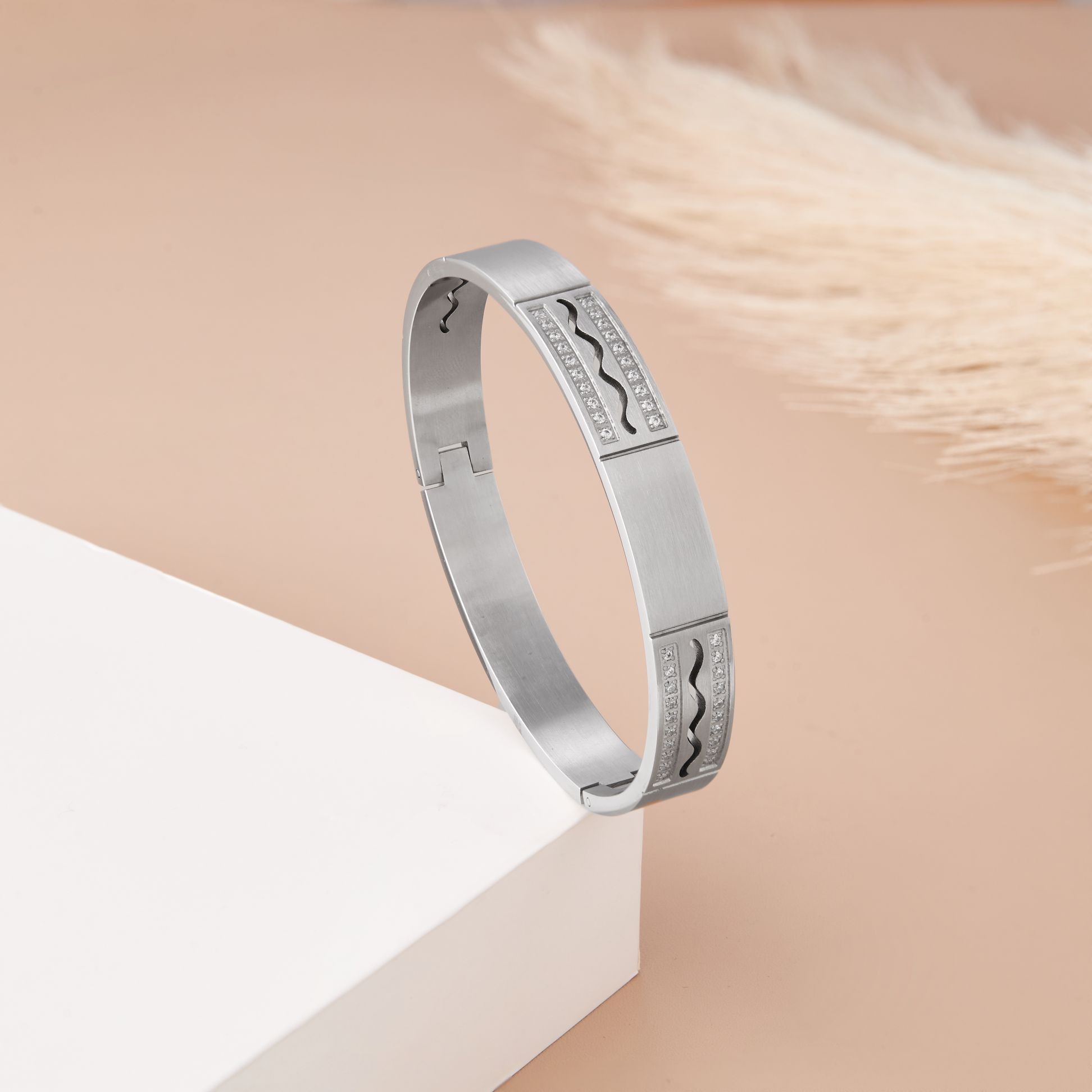 The Imperial Cuff