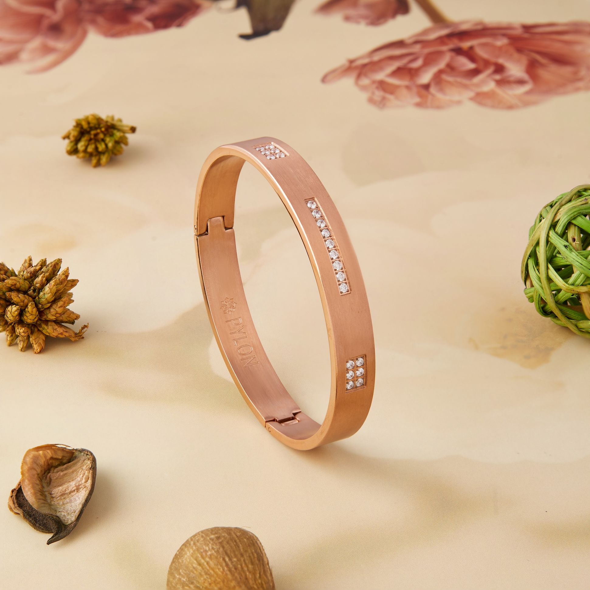 Bijou Band in rose gold