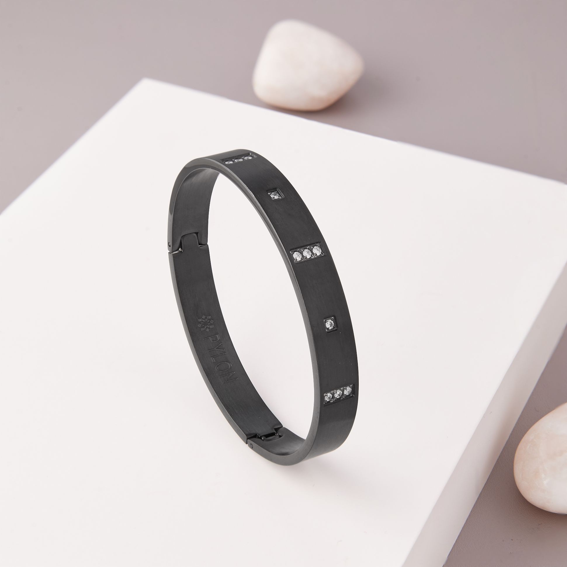 The nomad noir Bracelet