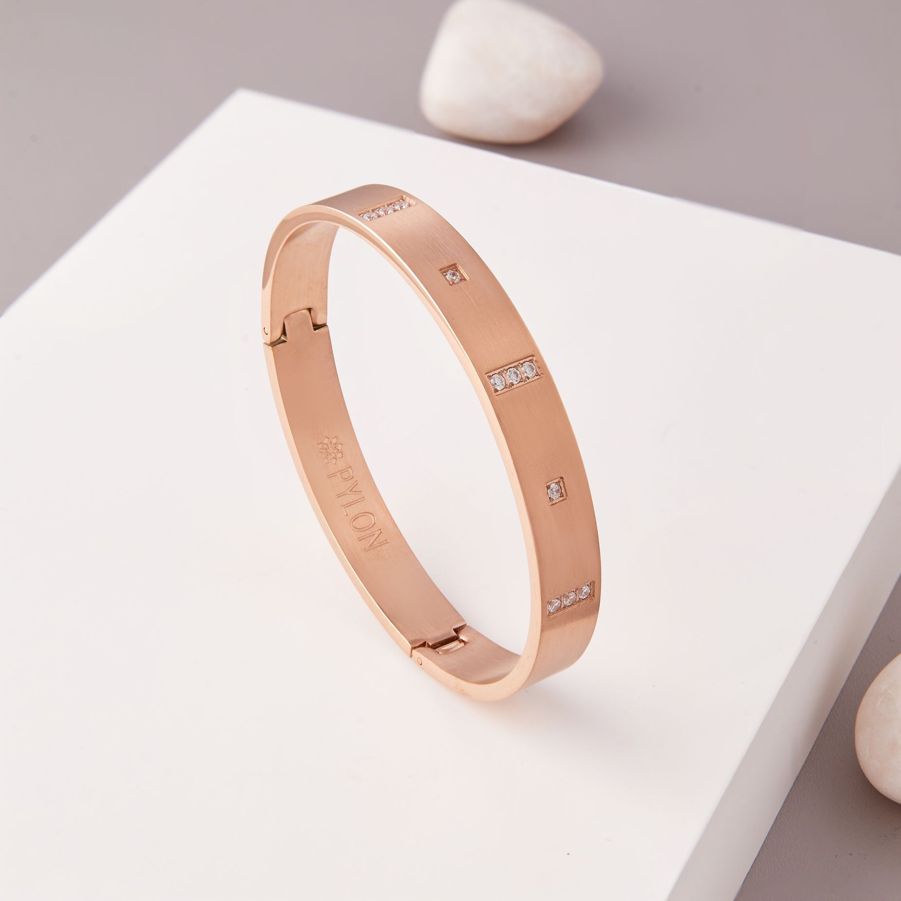 The nomad in rose gold Bracelet