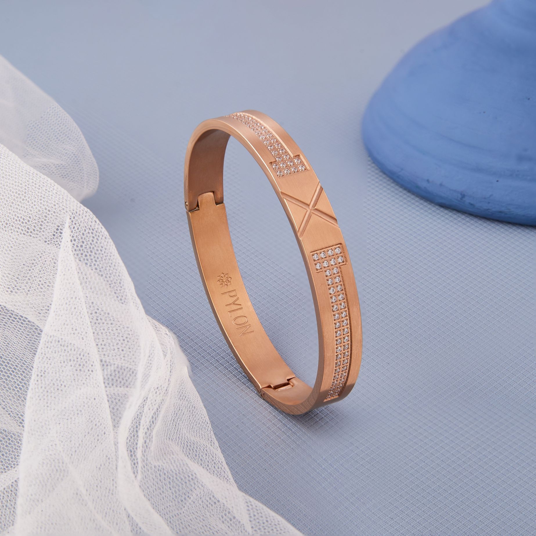 Roseate musk Cuff