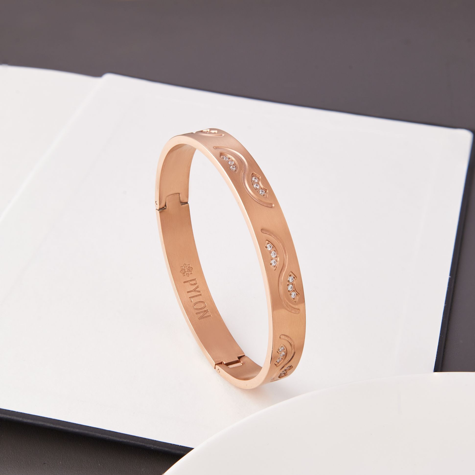 Urbane Cuff in Rose Gold