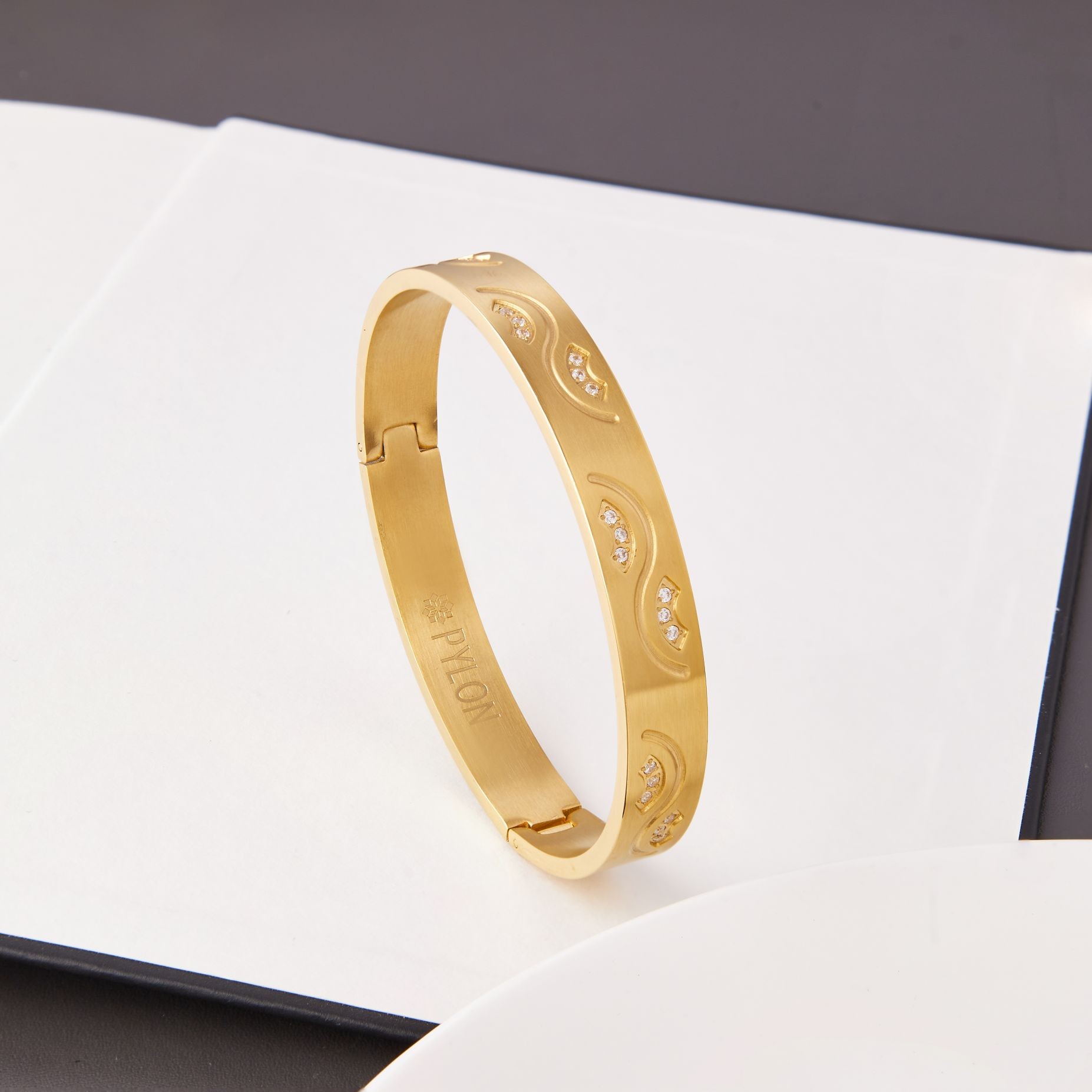 Gold Urbane Cuff
