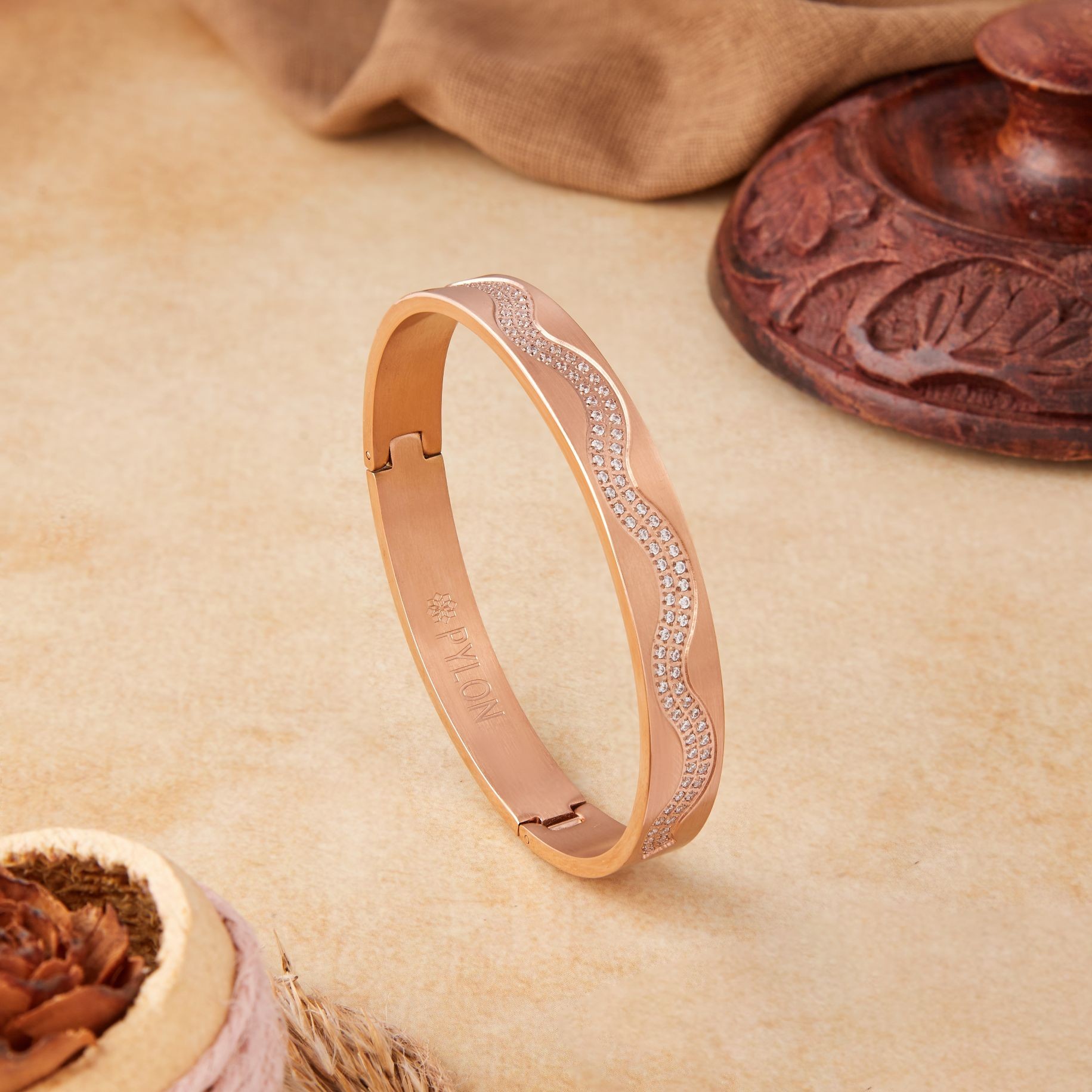 Waveform Bracelet in rose gold