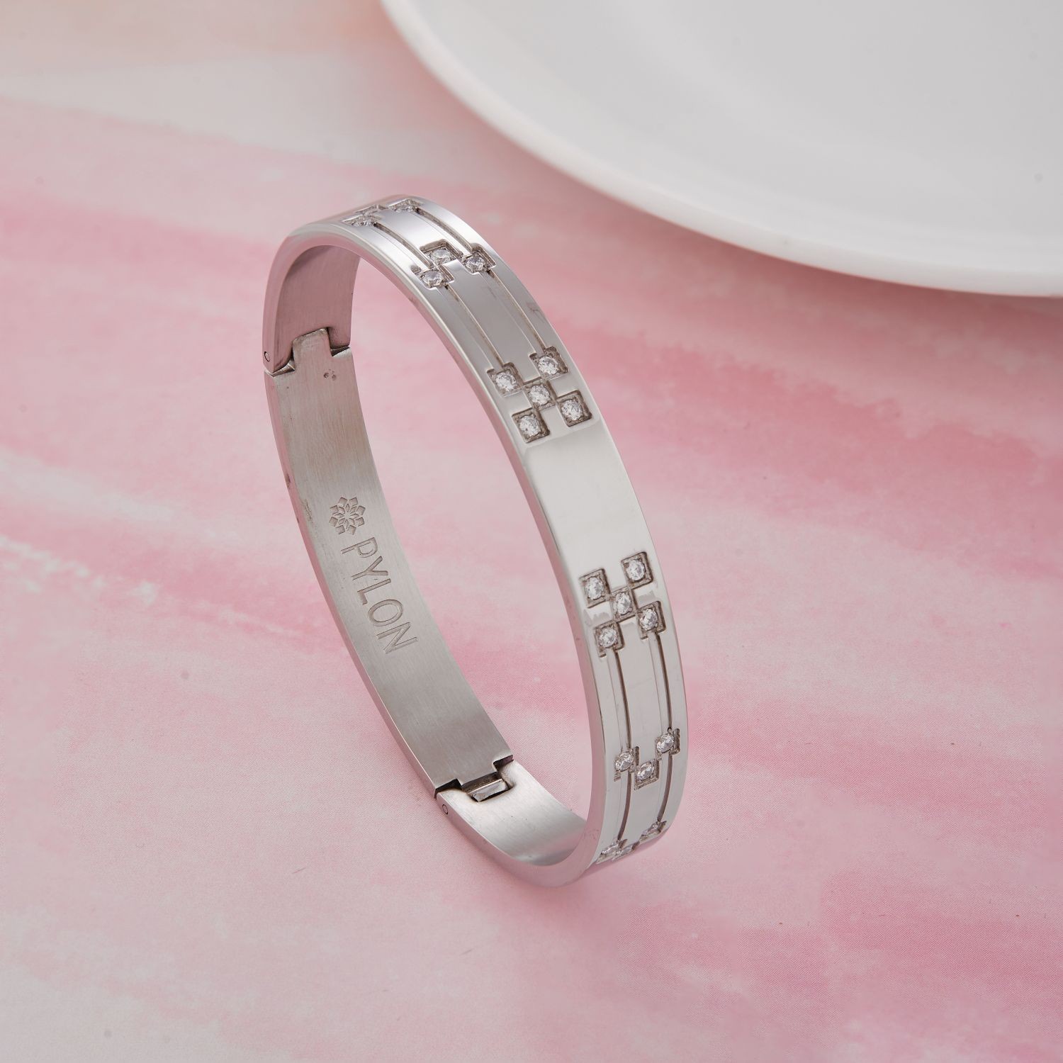 Platinum Checkmate Band
