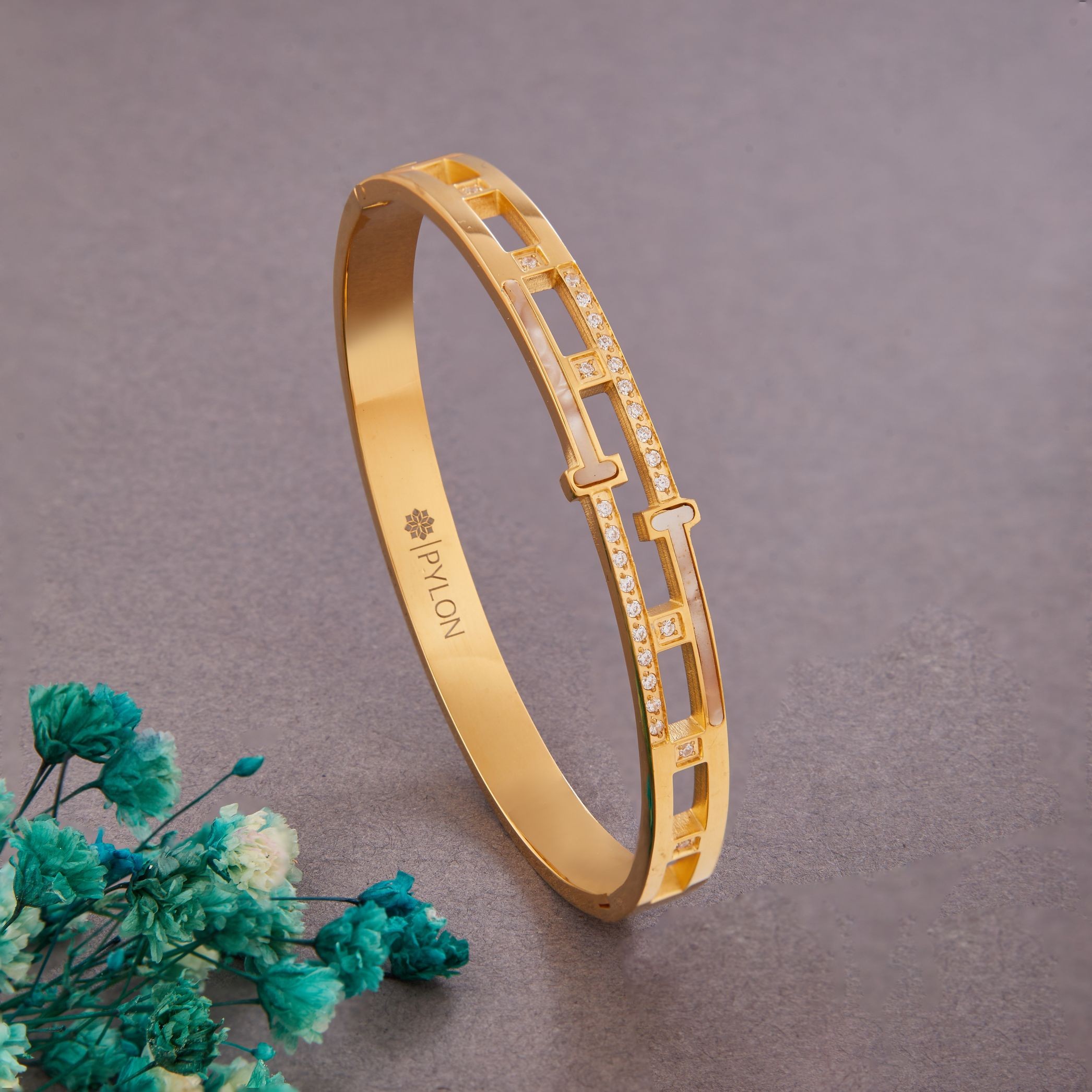 Golden Helix Link Bracelet
