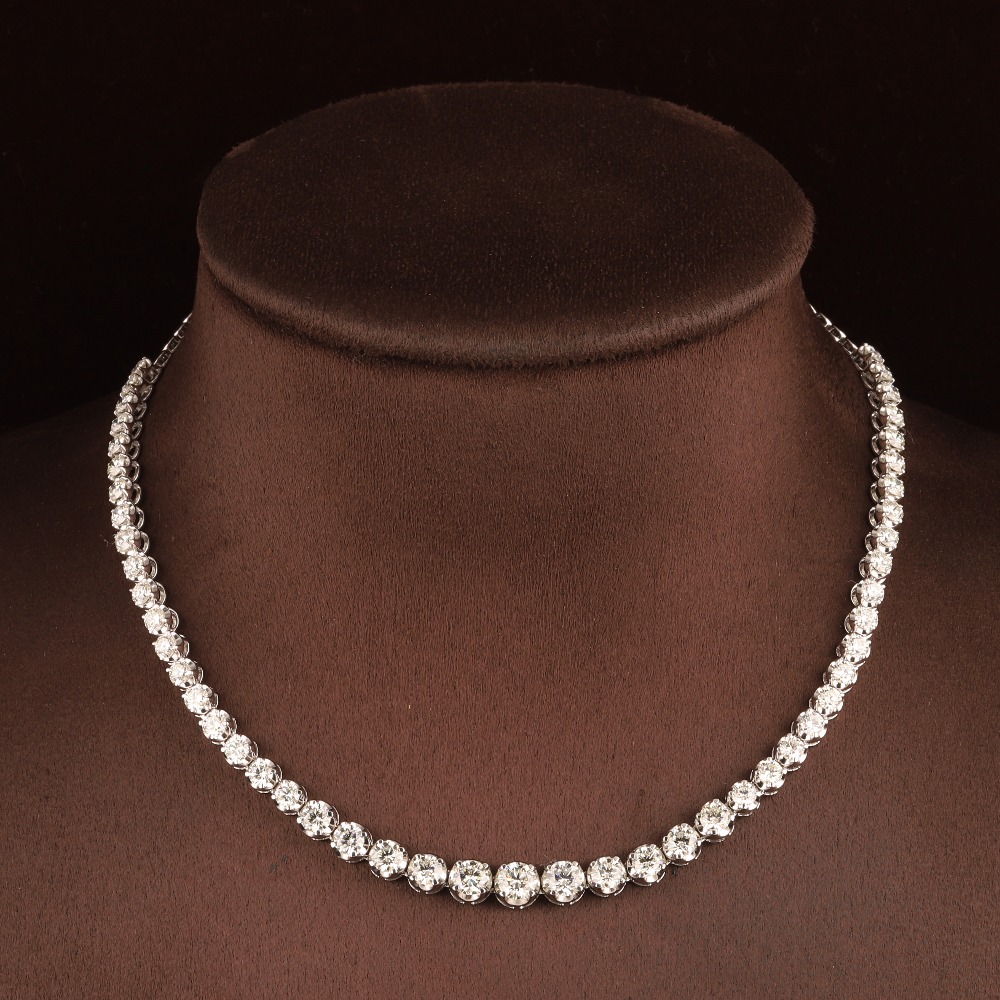 18kt rose gold designer diamond necklace