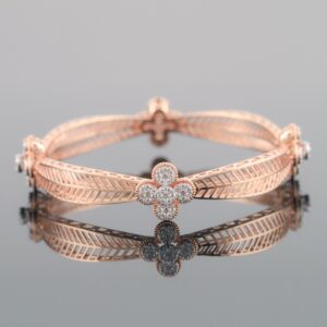 18kt rose gold designer diamond bangle