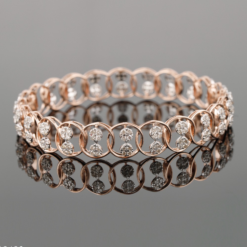 18kt rose gold designer diamond bangle