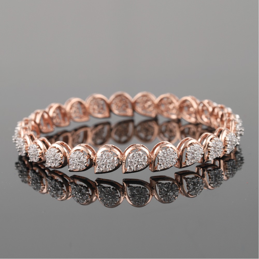 18kt rose gold pan shaped diamond bangle