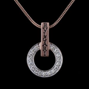 18kt bvlgari shaped diamond pendant