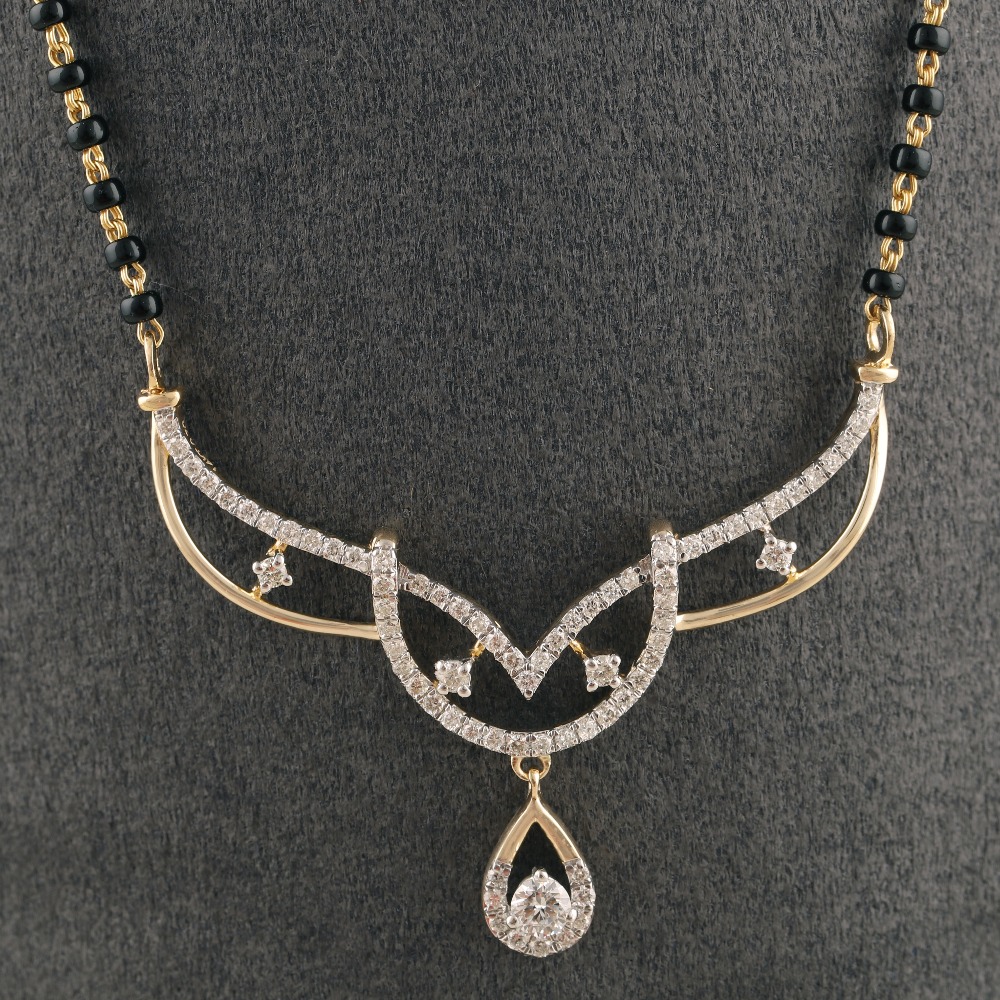 18kt yellow gold drop shaped diamond mangalsutra