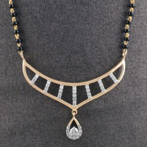 18kt yellow gold drop shaped diamond mangalstra