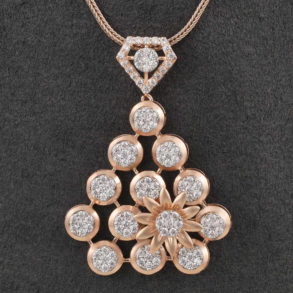 18kt designer diamond pendant