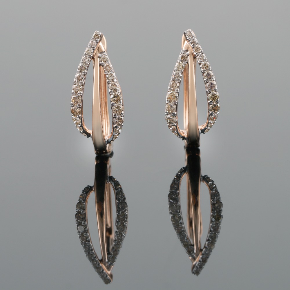 18kt rose gold diamond fancy bali earring