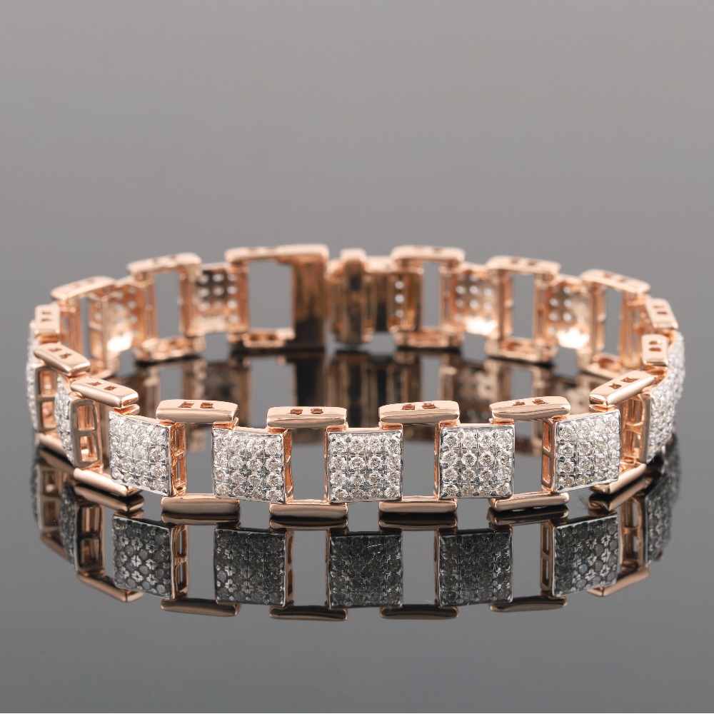 18kt square shaped diamond men's bracelet