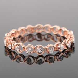 18Kt Gold Fine Design Diamond Bracelet