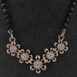 18kt flower diamond mangalsutra