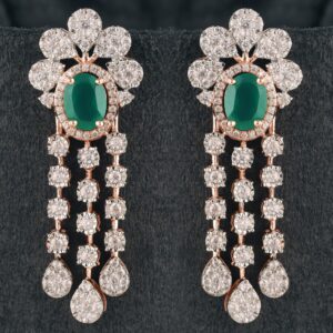 18Kt Gold Fancy Diamond Earring