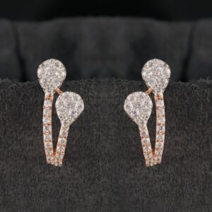 18Kt Gold Flair Diamond Earring