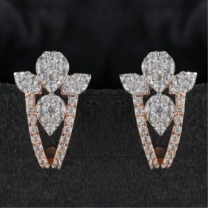 18Kt Gold Gorgeous Design Diamond Earring