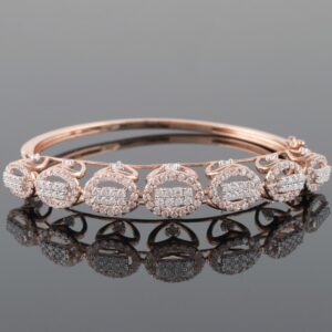 18Kt Gold Glorious Diamond Bracelet