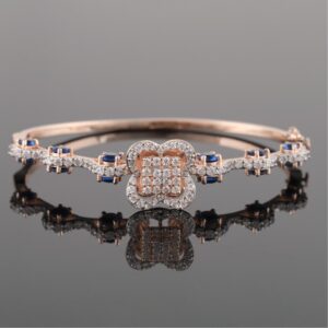 18Kt Gold Shining Diamond Bracelet