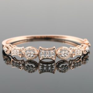 18Kt Gold Unique Diamond Bracelet