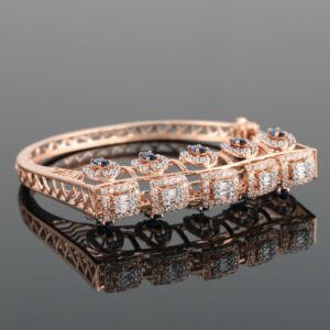 18Kt Gold Dazzling Diamond Bracelet