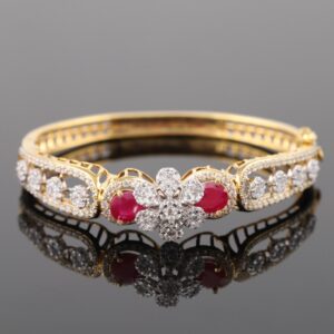 18Kt Gold Graceful Diamond Bracelet