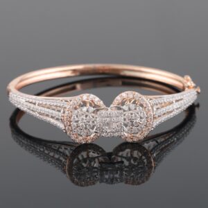 18Kt Gold Dazzling Diamond Bracelet