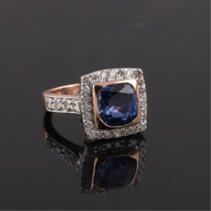 18K Gold Shining Diamond Ring