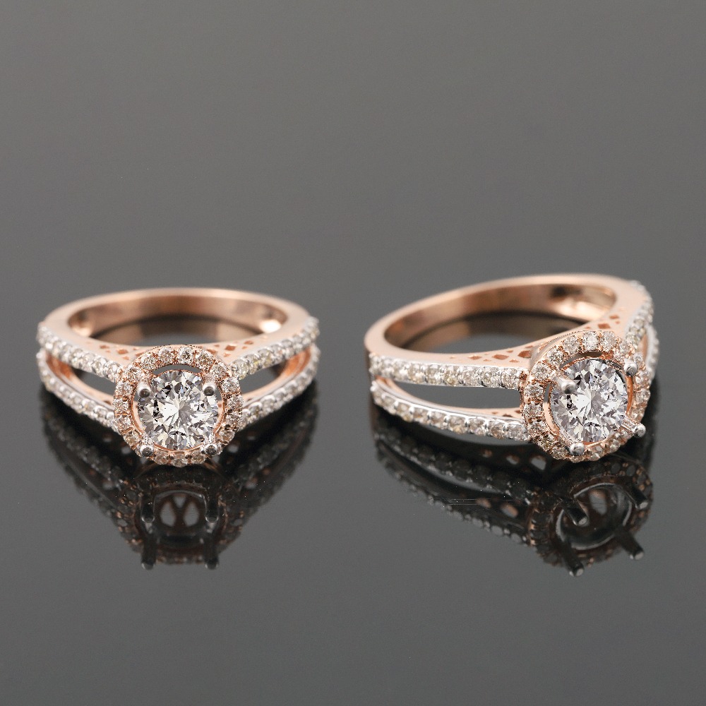 18K Gold Stylish Diamond Ring