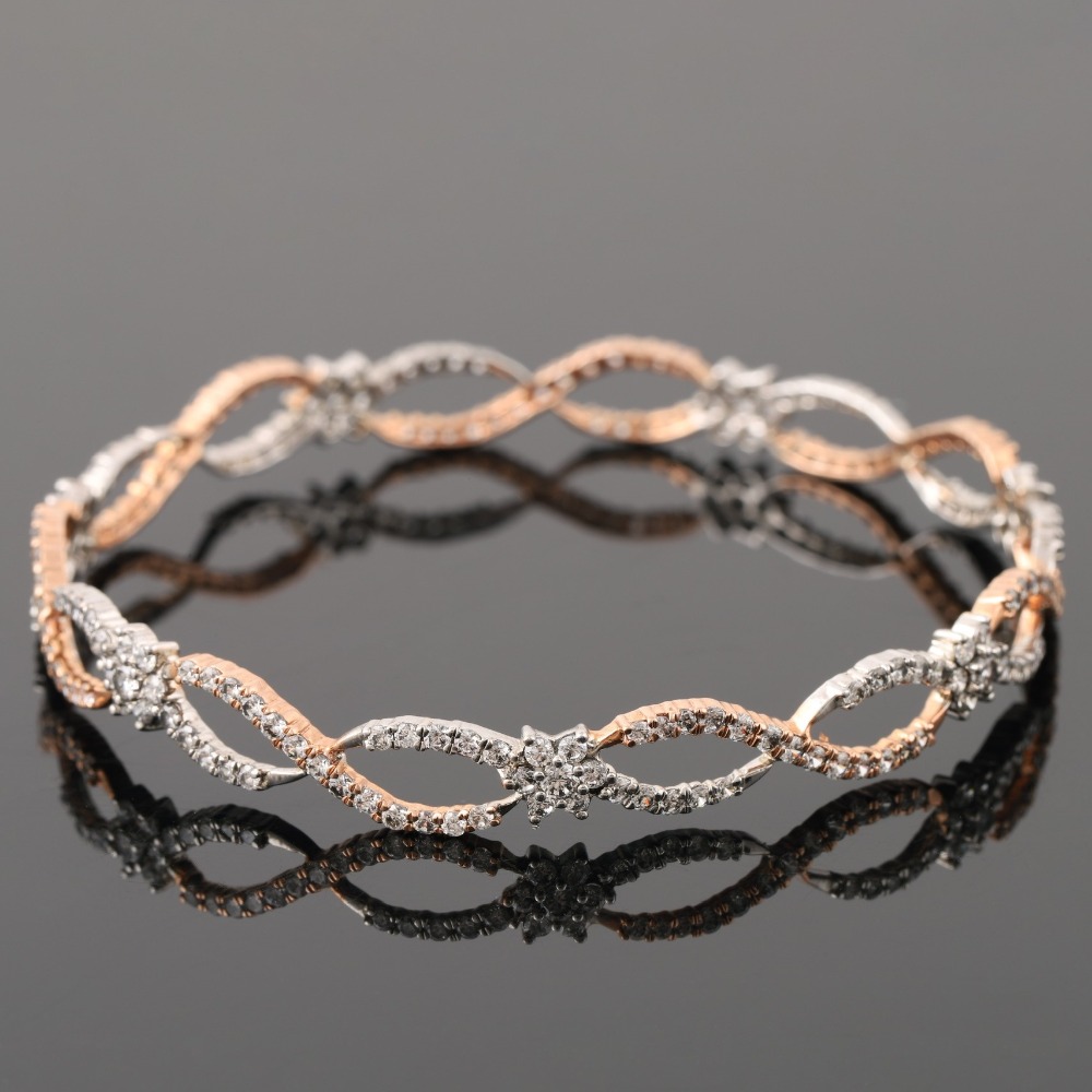 18KT Gold Fancy Diamond Bangle