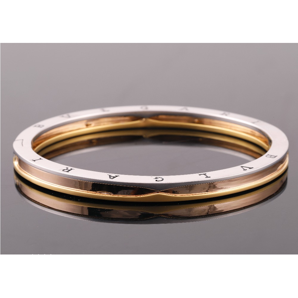 18KT Gold Dazzling Diamond Bracelet