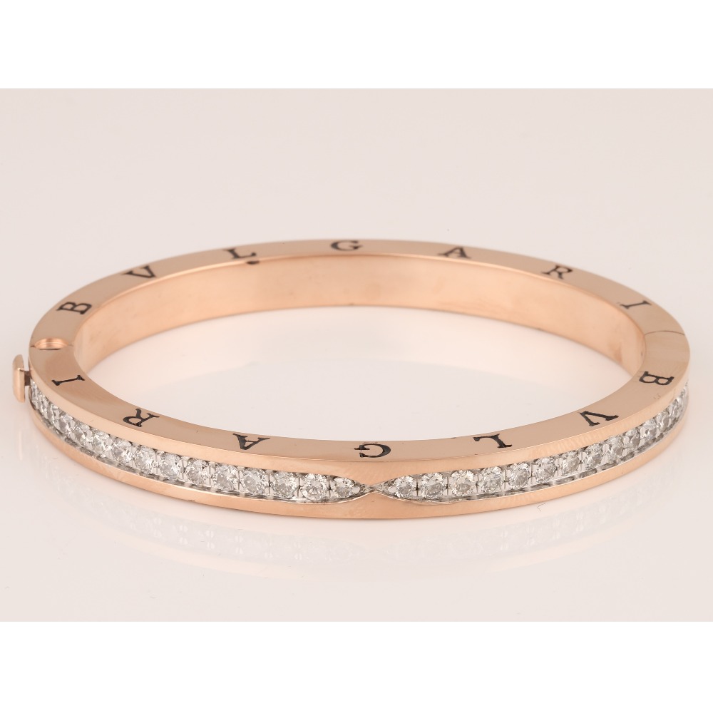 18KT Gold Fancy Diamond Bracelet
