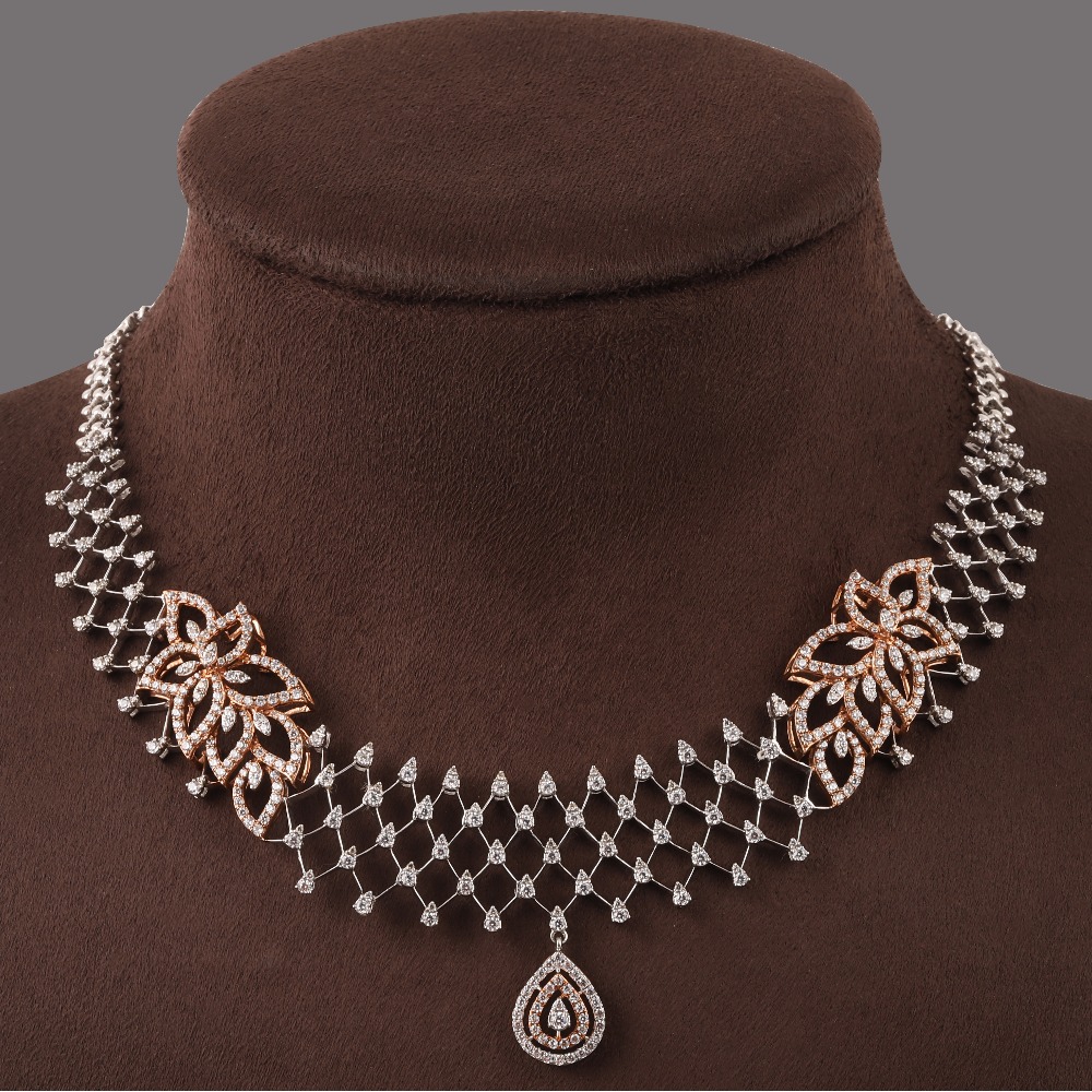 18KT Gold Simple Diamond Necklace