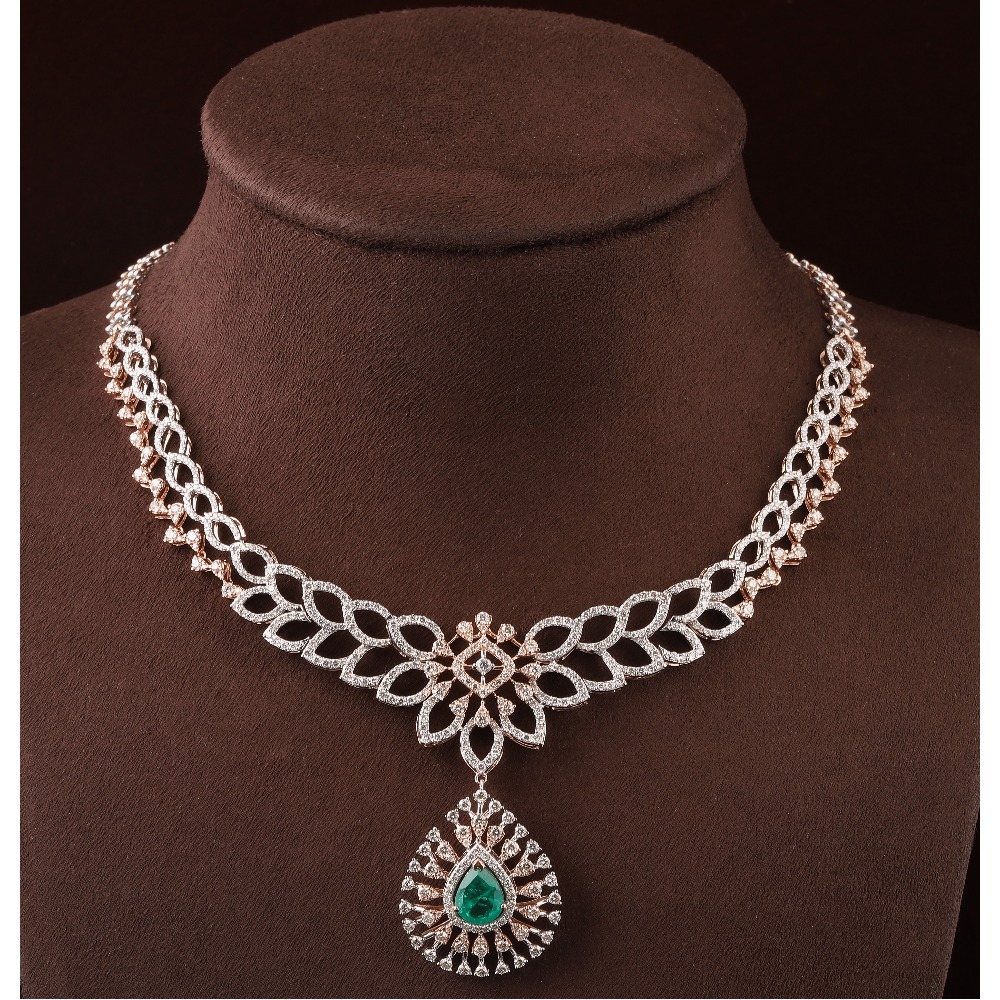 18KT Gold Dazzling Diamond Necklace