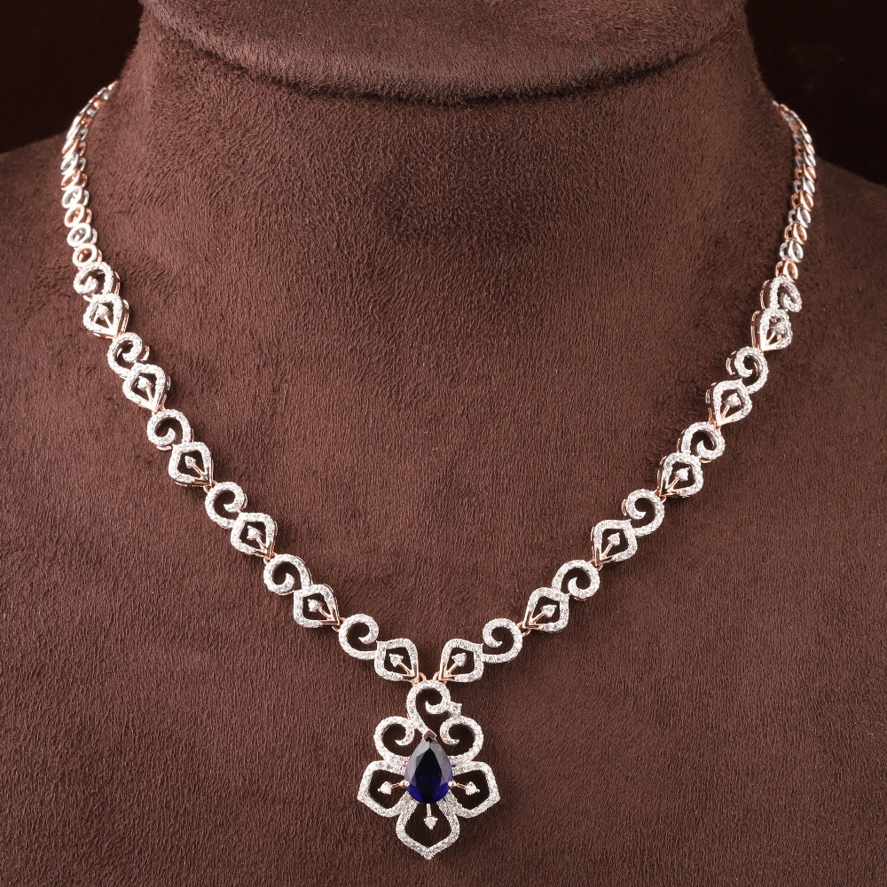 18KT Gold Dazzling Diamond Necklace