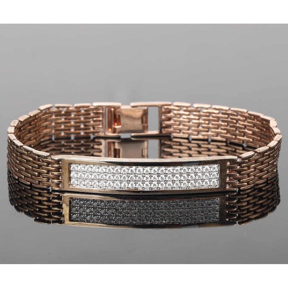 18KT Gold Dazzling Diamond Bracelet