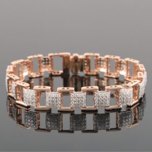 18KT Gold Unique Diamond Bracelet