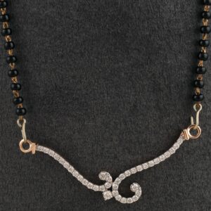 18kt delicate diamond mangalsutra