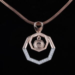 18KT Gold Designer Diamond Pendant Set