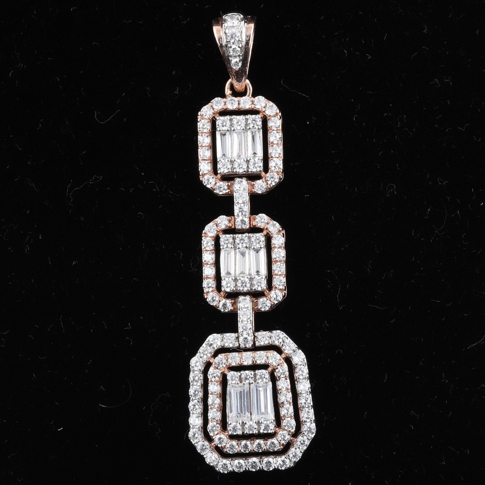 18KT Gold Handmade Diamond Pendant Set