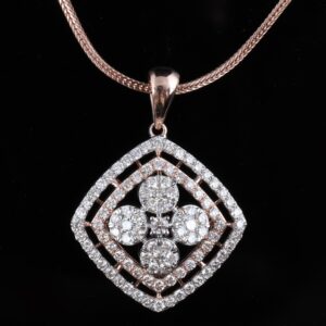 18KT Gold Fancy Diamond Pendant Set
