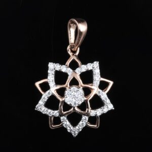 18KT Gold Dazzling Diamond Pendant Set