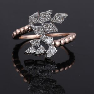 18KT Gold Dazzling Diamond Ring