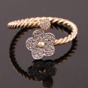 18KT Gold Delite Diamond Ring